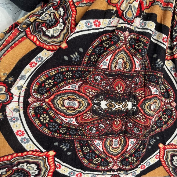 Rue21 Printed Blouse Large - Picture 3 of 7